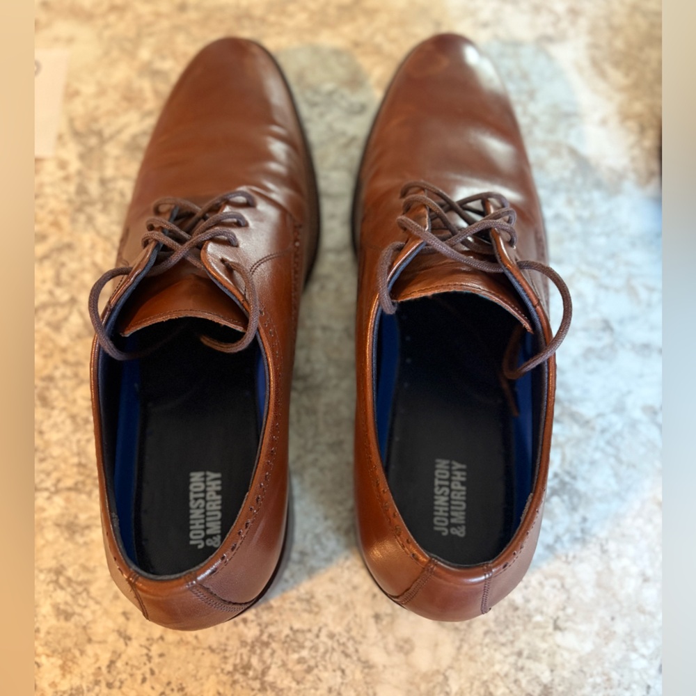Johnston & Murphy Men's Brown Leather Oxfords